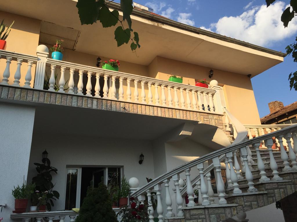 Vila Ridvani Korcza Zewnętrze zdjęcie